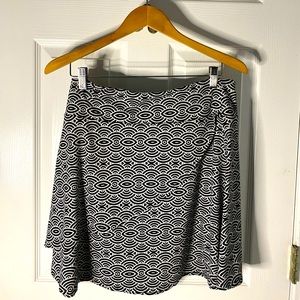 🩷🩷🩷 Geometric Patterned Skirt